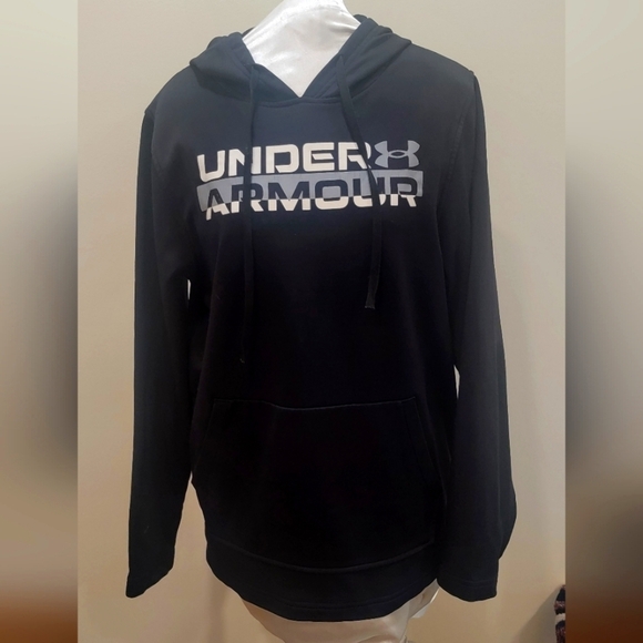 Under Armour Tops - UNDER ARMOUR LOOSE FIT BLACK HOODIE (sz - S)